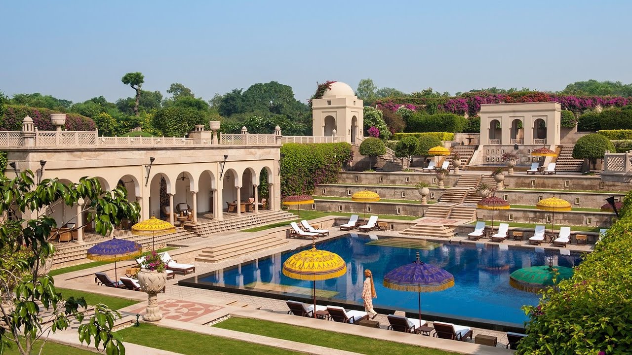 The Oberoi Amarvilas (India): SPECTACULAR hotel close to the Taj Mahal - YouTube